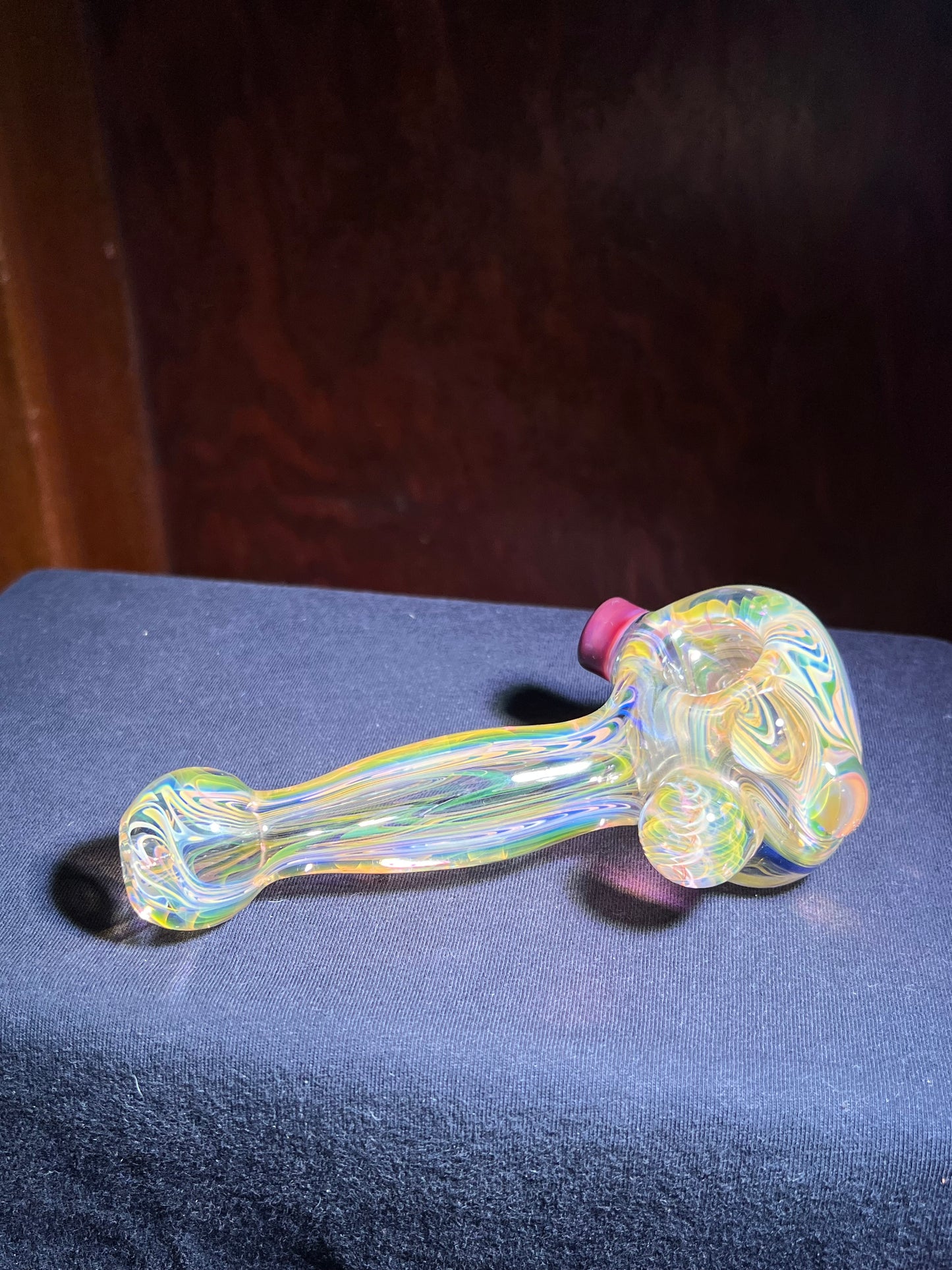 Multi-section fume spoon