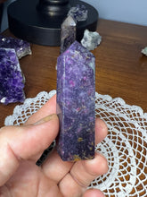 Load image into Gallery viewer, Unicorn Stone tower